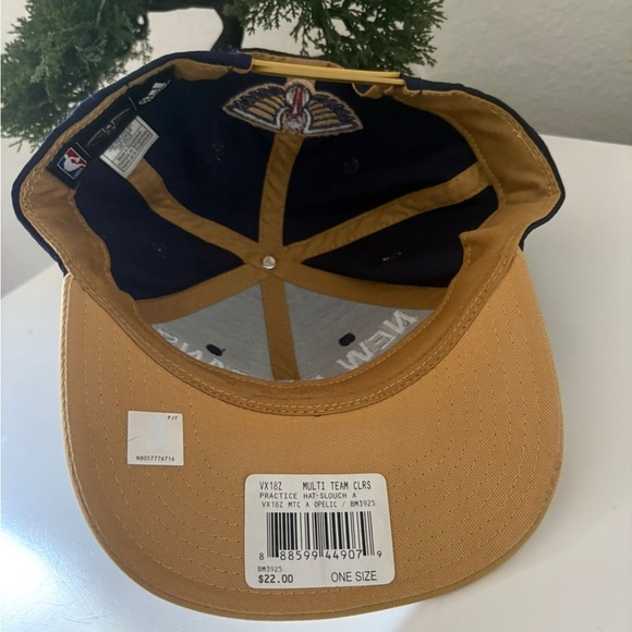 New Era Navy and Tan Basketball Cap - Picture 2 of 4